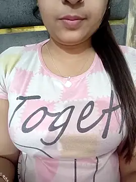 Shanaya-Hotty online show from April 3, 2026, 9:35 pm