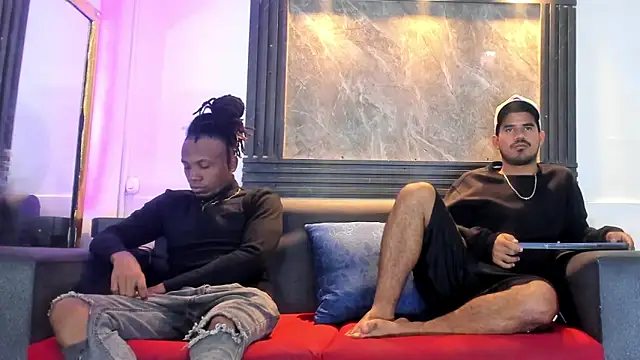 Latins on fire online show from April 14, 2026, 12:00 pm