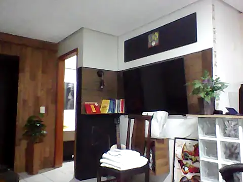 Snapshot of FabioZoe1 chatting on May 15, 2026, 11:56 pm FabioZoe1 online show from May 15, 2026, 11:56 pm