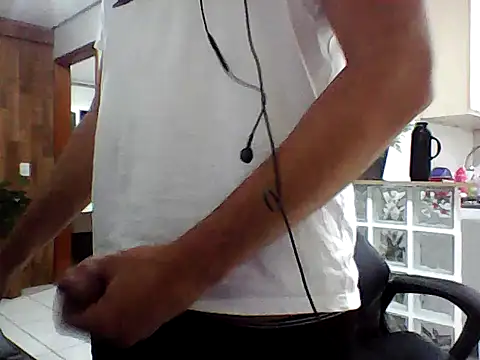 Snapshot of FabioZoe1 chatting on May 20, 2026, 1:01 am FabioZoe1 online show from May 20, 2026, 1:01 am