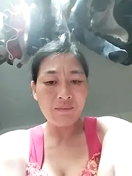 lris-Beauty77 online show from March 16, 2026, 8:13 pm