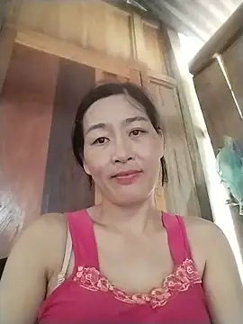 lris-Beauty77 online show from June 18, 2026, 6:02 am