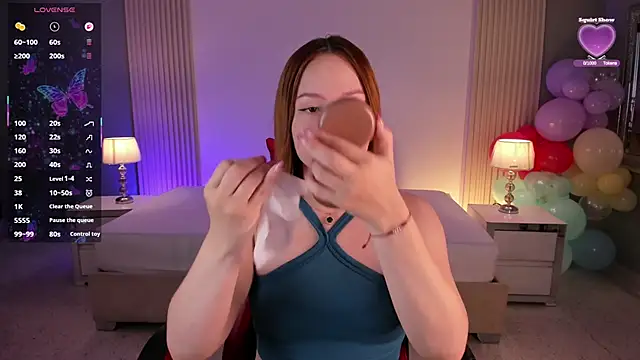 IsabellaBardi online show from March 18, 2026, 1:47 pm