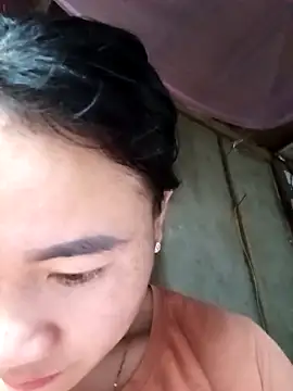 xiaowan x01 online show from February 23, 2026, 1:03 am