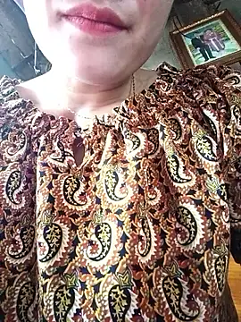 xiaowan x01 online show from February 24, 2026, 3:59 am