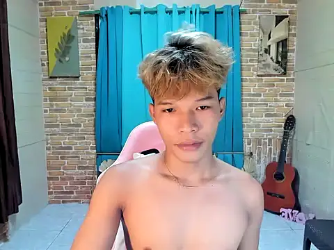 Nick cummer12 online show from June 16, 2026, 12:57 am