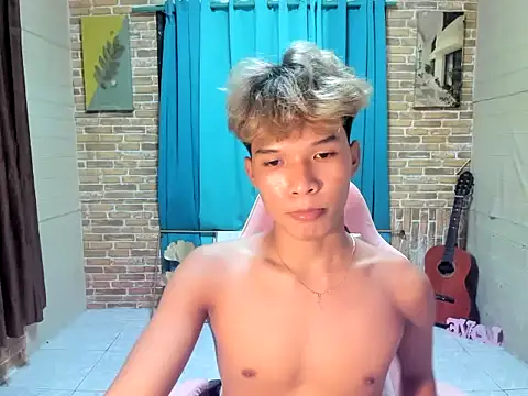 Nick cummer12 online show from June 16, 2026, 1:14 pm