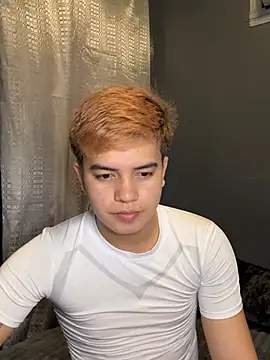 Snapshot of urbigcutienasio chatting on August 4, 2026, 4:31 pm urbigcutienasio online show from August 4, 2026, 4:31 pm