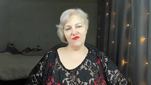 Mary-Leee online show from April 13, 2026, 5:51 pm