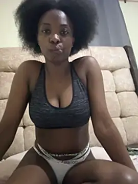 Snapshot of HoningPartner chatting on June 1, 2026, 3:47 pm HoningPartner online show from June 1, 2026, 3:47 pm