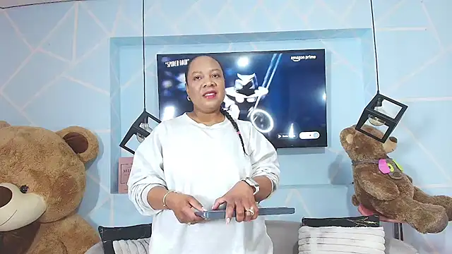sharon noa online show from May 25, 2026, 2:23 pm