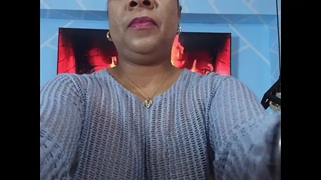sharon noa online show from June 1, 2026, 2:08 pm