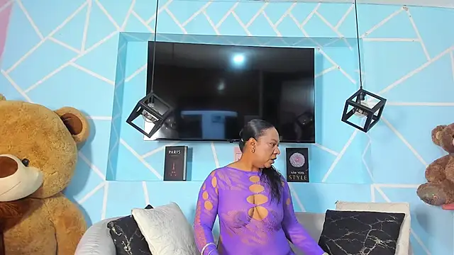 sharon noa online show from July 14, 2026, 2:45 pm