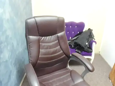 VanessaParadisx online show from February 24, 2026, 6:06 pm