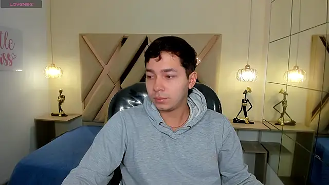 Julian Smith21 online show from February 24, 2026, 12:14 pm