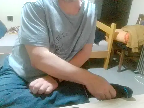 pozitiva000 online show from April 3, 2026, 5:55 pm