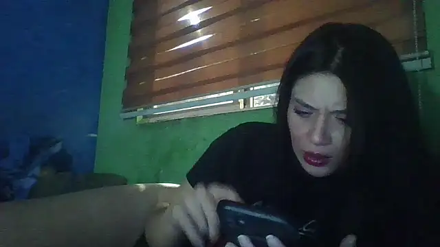 Soylilayblue online show from March 6, 2026, 9:06 am