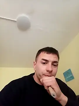 Garret1485 online show from May 1, 2026, 4:44 pm