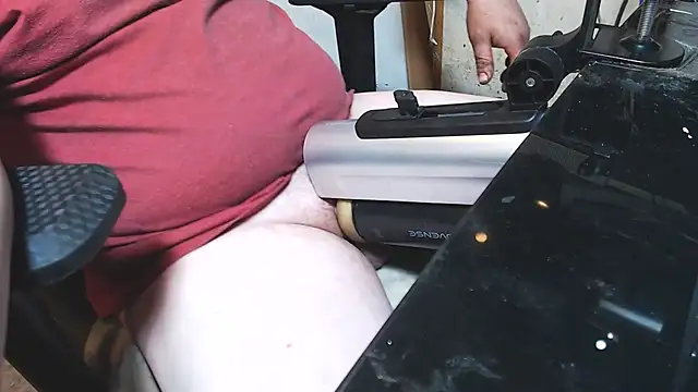 Snapshot of diamont1994 chatting on March 16, 2026, 3:45 am diamont1994 online show from March 16, 2026, 3:45 am