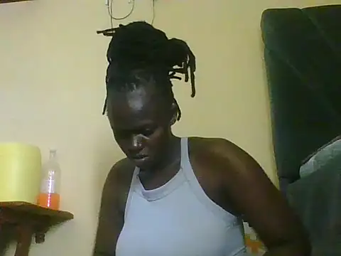 Lynne10 online show from June 27, 2026, 6:57 pm