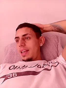 Snapshot of Cristianramos199 chatting on February 28, 2026, 4:19 pm Cristianramos199 online show from February 28, 2026, 4:19 pm