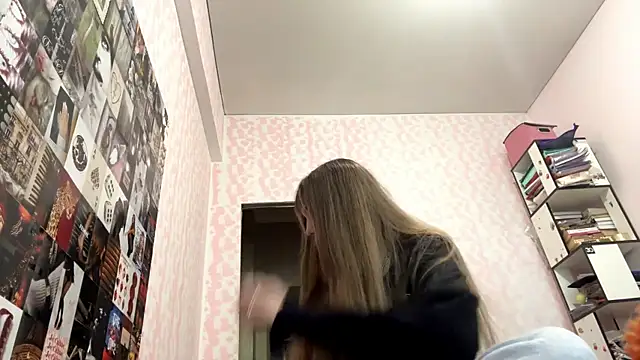 JanineThielman online show from June 9, 2026, 8:59 am