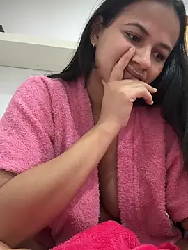 QUEEN ONLY12 online show from February 26, 2026, 10:14 am