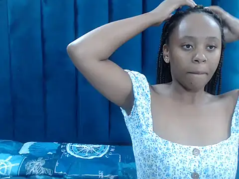 CreamyTea online show from March 14, 2026, 5:35 am