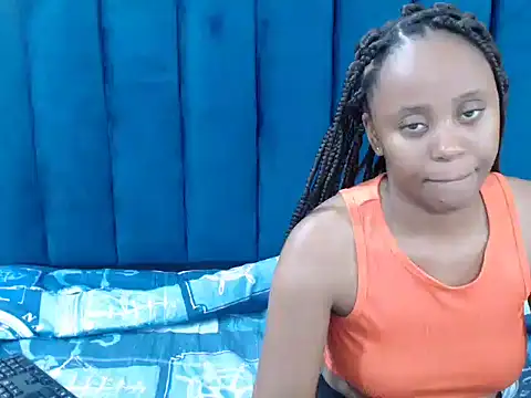 CreamyTea online show from March 18, 2026, 8:56 pm