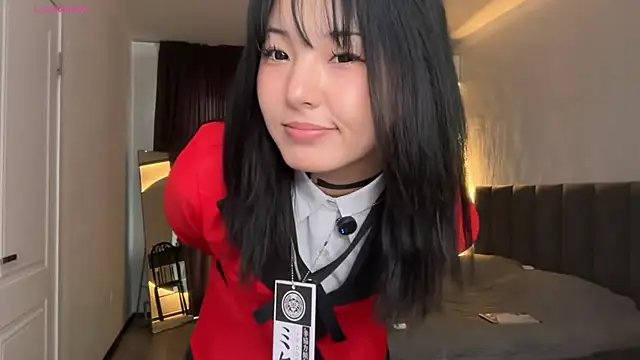 Snapshot of minnie_joy chatting on June 15, 2026, 1:13 pm minnie joy online show from June 15, 2026, 1:13 pm