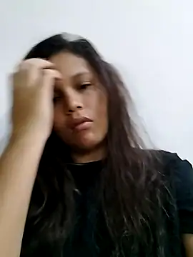 DiamanteSafiro online show from February 26, 2026, 3:38 am