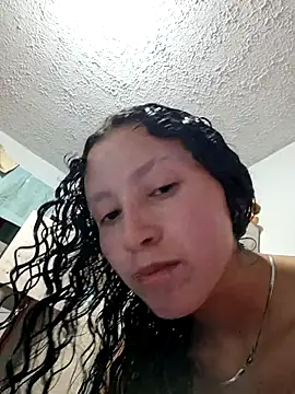 Snapshot of keylatiff chatting on March 3, 2026, 4:51 am keylatiff online show from March 3, 2026, 4:51 am