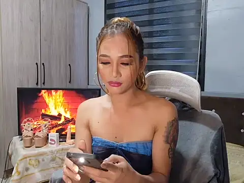 Snapshot of Demonsfuck chatting on June 12, 2026, 11:25 pm Demonsfuck online show from June 12, 2026, 11:25 pm