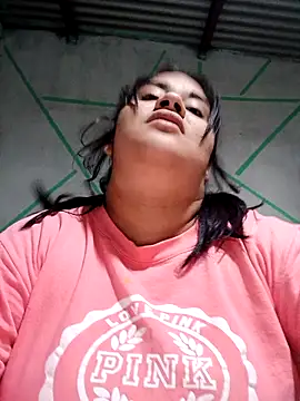 Snapshot of Orianamzn21 chatting on May 3, 2026, 10:16 pm Orianamzn21 online show from May 3, 2026, 10:16 pm