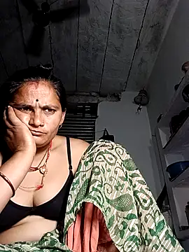 Manesakoli36 online show from April 17, 2026, 9:51 pm