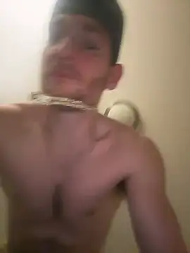 Snapshot of Aarondeweese27 chatting on February 23, 2026, 10:45 am Aarondeweese27 online show from February 23, 2026, 10:45 am