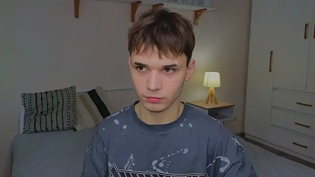 nixyasebe online show from March 13, 2026, 6:31 am