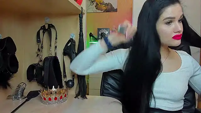 KristiTopxx online show from November 24, 2025, 9:14 pm