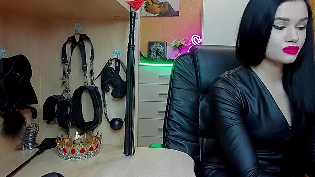 KristiTopxx online show from February 2, 2026, 9:24 pm