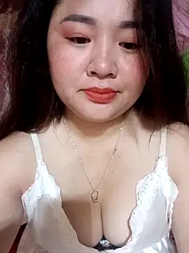 Snapshot of Meo-catwet chatting on April 17, 2026, 1:47 pm Meo-catwet online show from April 17, 2026, 1:47 pm