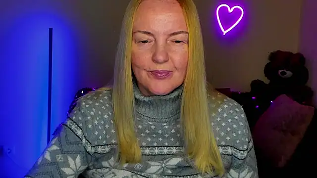 Snapshot of Bella_soulmate chatting on April 11, 2026, 7:45 am Bella soulmate online show from April 11, 2026, 7:45 am