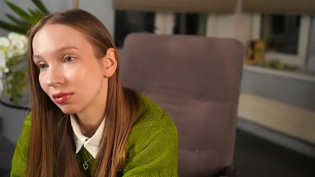 AriannaCheeves online show from February 23, 2026, 4:04 pm