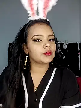 Emily Rouse23 online show from April 6, 2026, 1:25 am