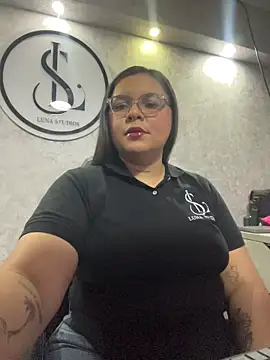 Caroline forbes  online show from February 24, 2026, 8:29 pm