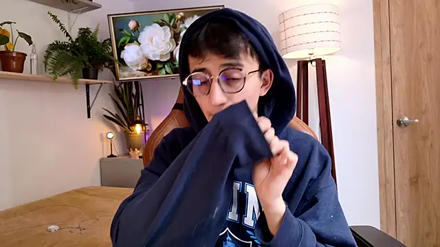 Sr evann online show from April 10, 2026, 3:50 pm