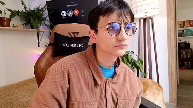 Snapshot of Sr_evann chatting on April 24, 2026, 3:58 pm Sr evann online show from April 24, 2026, 3:58 pm