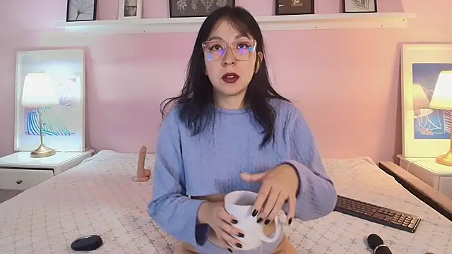 Abigailladyy online show from April 11, 2026, 11:36 am