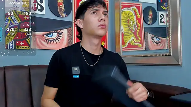 AronTawers online show from March 17, 2026, 7:17 pm