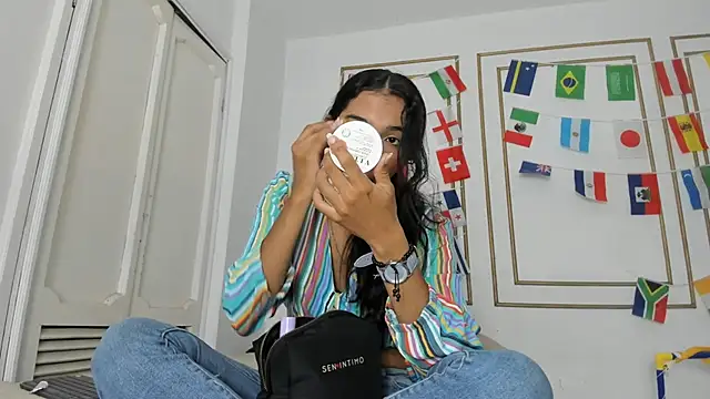 Snapshot of emily_gaviria1 chatting on June 29, 2026, 12:05 pm emily gaviria1 online show from June 29, 2026, 12:05 pm
