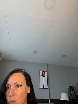 GoddessChloeAtreides online show from June 10, 2026, 7:18 am